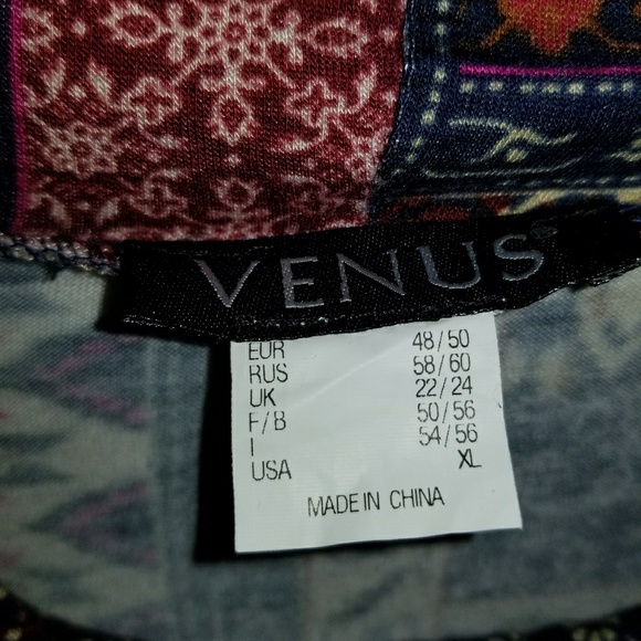 Open front blouse - Picture 2 of 3